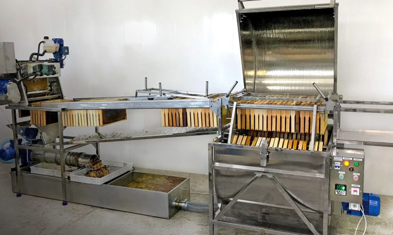 Автоматична лінія для відкачування меду «ПАВА»